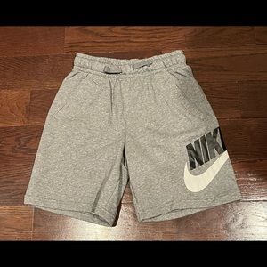 Nike woman shorts